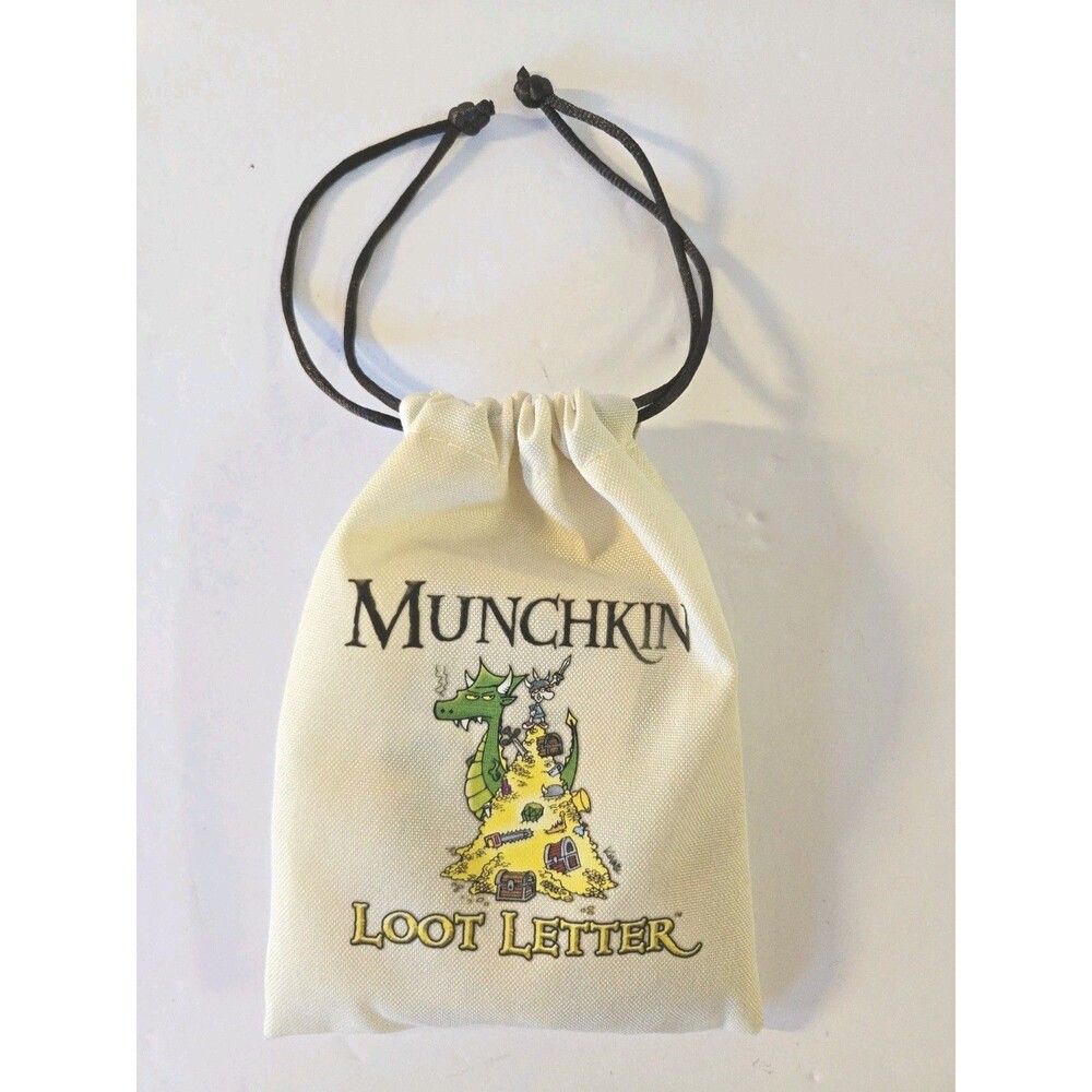 Munchkin Loot Letter Clamshell Edition w Promo Card Steve Jackson Games Complete